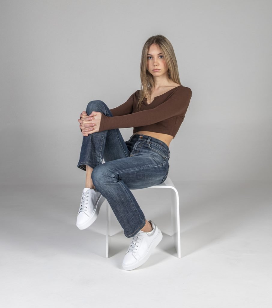 Niki-Corti-sneakers-donna-artigianali-su-misura-personalizzate-negozio-monza-brianza